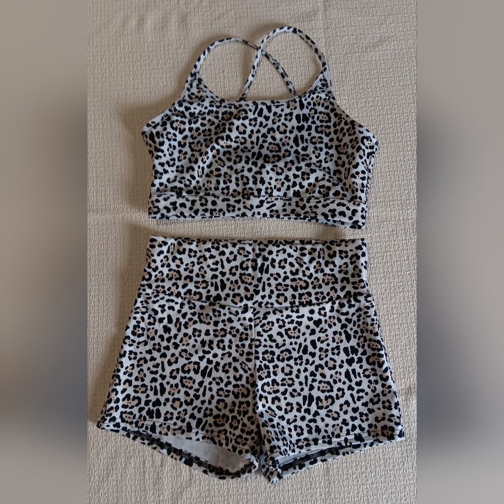 SHEIN Activewear Set w/ Bow Back - Size Small (4)